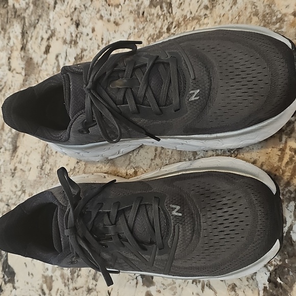 Men's New Balance Fresh Foam More - Picture 1 of 12